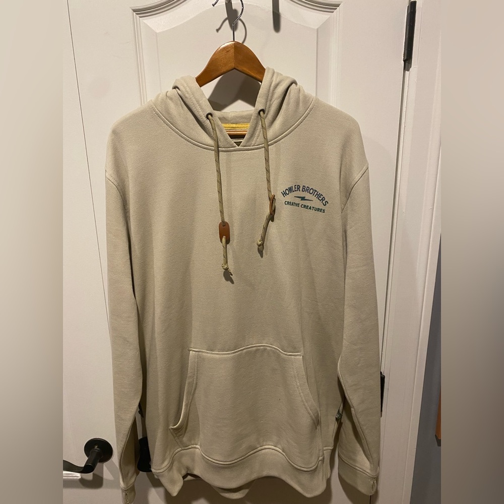 NWOT Howler Brothers Hoodie